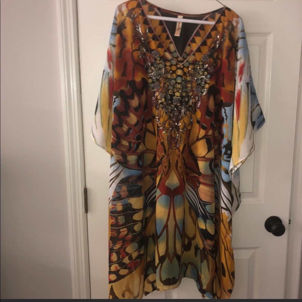 Beautiful flowy coverup